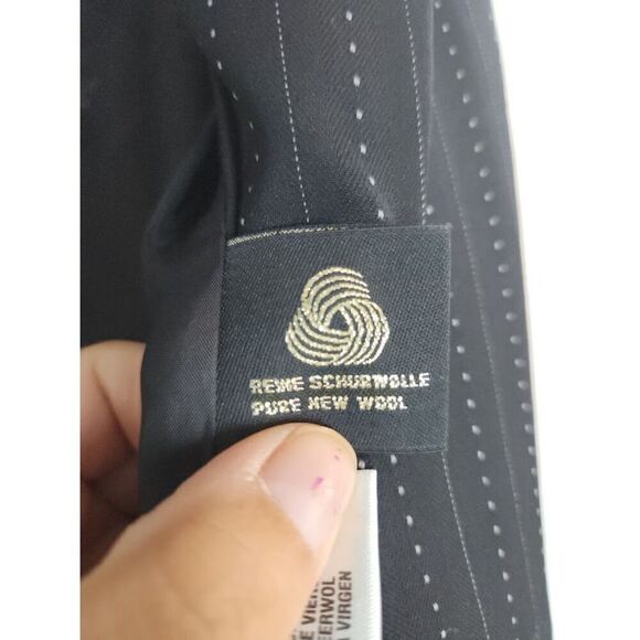 Escada Women Black 100% Pure New Wool 3 Button Blazer size EU44 or US 10 - Picture 9 of 11